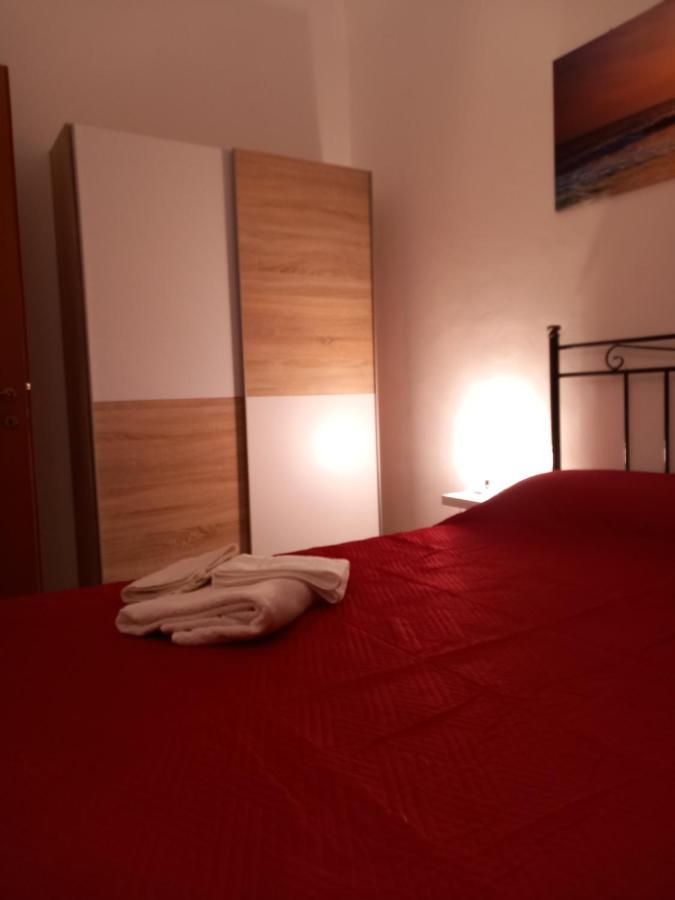 Vento Di Ponente Apartment Trapani Bagian luar foto