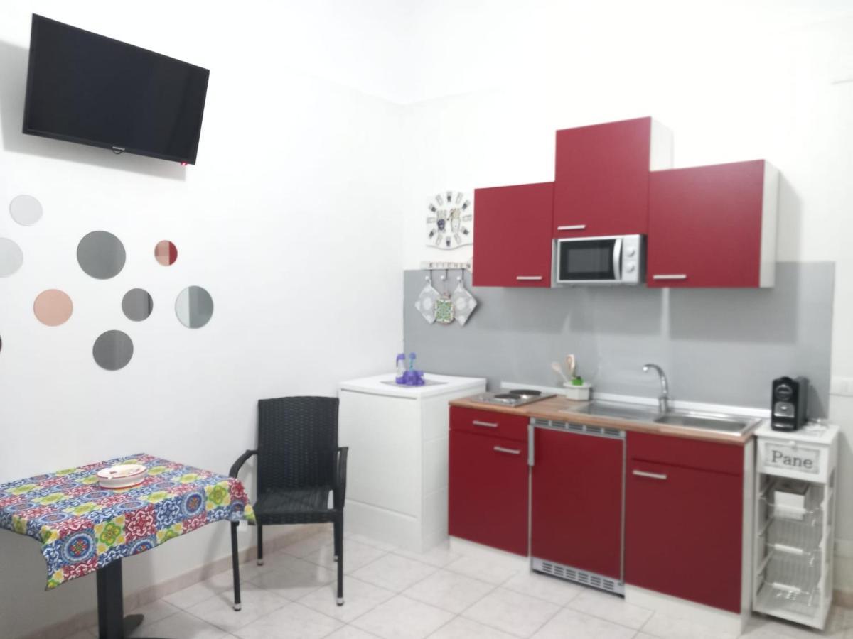 Vento Di Ponente Apartment Trapani Bagian luar foto