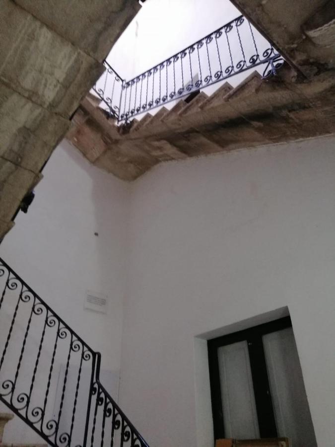 Vento Di Ponente Apartment Trapani Bagian luar foto